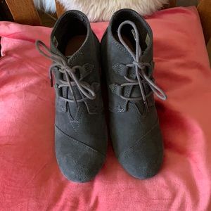 Classic Toms Desert Boots